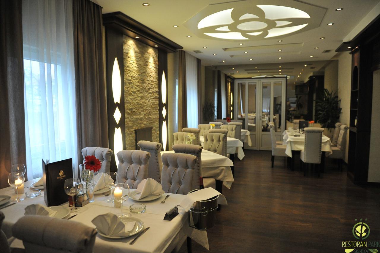 B&B Park Sremcica Ngoại thất bức ảnh